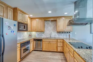 107 Lachite, Horseshoe Bay, TX 78657 - Photo 11