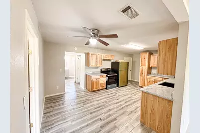 205 Cambridge Lane, Granite Shoals, TX 78654 - Photo 9