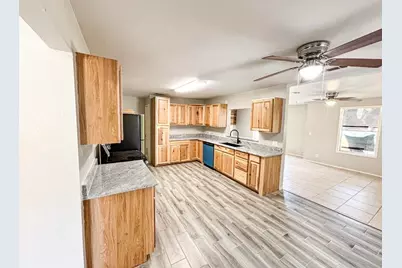 205 Cambridge Lane, Granite Shoals, TX 78654 - Photo 7
