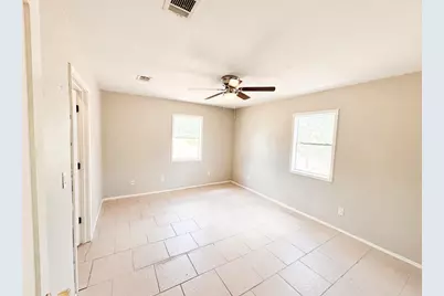 205 Cambridge Lane, Granite Shoals, TX 78654 - Photo 13