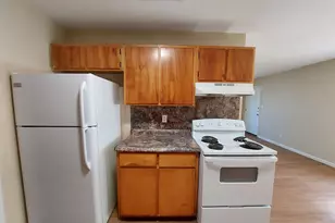 306 B Ave R St, Marble Falls, TX 78654 - Photo 3