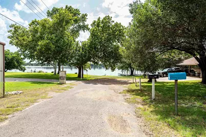 103 Live Oak, Tow, TX 78672 - Photo 3