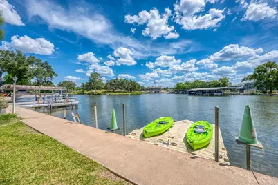 1605 Glen Cove Drive, Kingsland, TX 78639 - Photo 41
