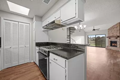 100 Uplift #4, Horseshoe Bay, TX 78657 - Photo 11