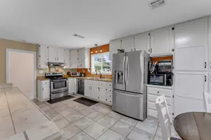 312 Apache Dr, Burnet, TX 78611 - Photo 7
