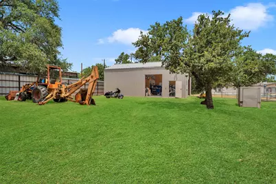312 Apache Drive, Burnet, TX 78611 - Photo 35