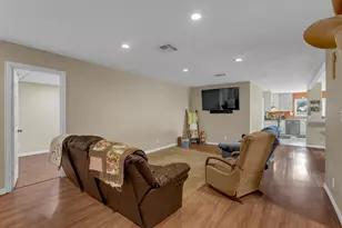 312 Apache Dr, Burnet, TX 78611 - Photo 5