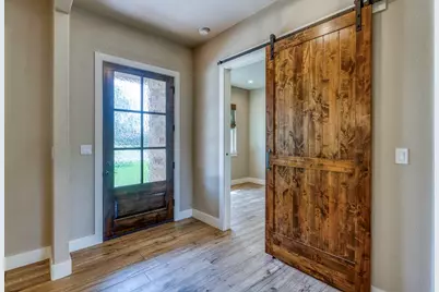 804 Four Oaks, Marble Falls, TX 78654 - Photo 5