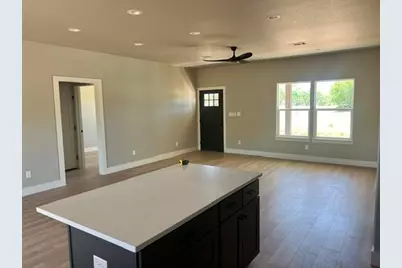 2202 E Shawnee Drive, Kingsland, TX 78639 - Photo 5