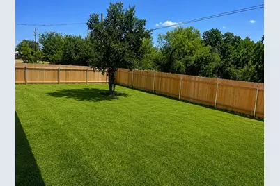 2202 Shawnee Drive, Kingsland, TX 78639 - Photo 13