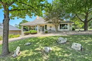 1301 Thataway, Horseshoe Bay, TX 78657 - Photo 1