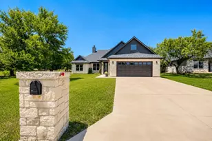 108 Lake Cliff Dr, Kingsland, TX 78639 - Photo 3