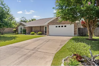 1601 E Johnson St Street, Burnet, TX 78611 - Photo 3
