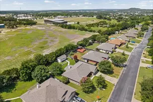 1601 E Johnson St St, Burnet, TX 78611 - Photo 31