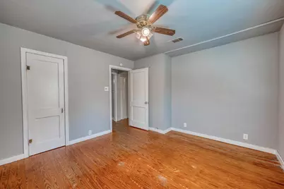 103 E Lampasas Street, Llano, TX 78643 - Photo 13