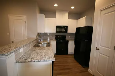 217 Peruna, Marble Falls, TX 78654 - Photo 5