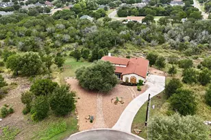 124 Trophy Oak Trl Trail, Marble Falls, TX 78654 - Photo 3