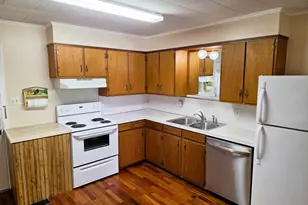 903 Wright St, Llano, TX 78643 - Photo 7