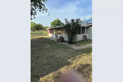 845 Aspen, Cottonwood Shores, TX 78657 - Photo 17