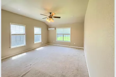 1202 E Wallace Street, Llano, TX 78643 - Photo 11
