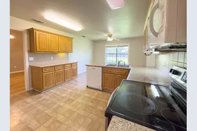 1202 E Wallace Street, Llano, TX 78643 - Photo 7