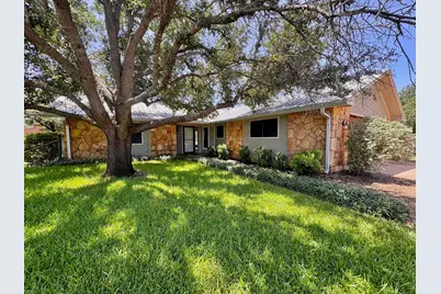 415 Ancient Oaks Dr, Marble Falls, TX 78654 - Photo 3