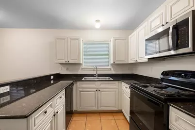 709 Claremont Pkwy, Marble Falls, TX 78654 - Photo 15