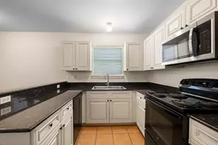 709 Claremont Pkwy, Marble Falls, TX 78654 - Photo 15