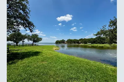 724 S Chaparral, Burnet, TX 78611 - Photo 25