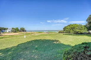 220 W Lakecrest, Bluffton, TX 78607 - Photo 21