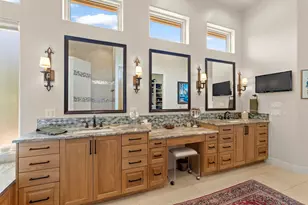 107 Long Mountain Dr, Horseshoe Bay, TX 78657 - Photo 17
