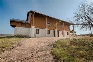 421 Chimney Cove Dr, Marble Falls, TX 78654 - Photo 7