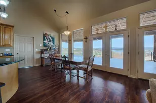 421 Chimney Cove Dr, Marble Falls, TX 78654 - Photo 11