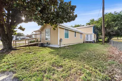 1419 Euel Moore Drive, Kingsland, TX 78639 - Photo 9