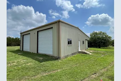 1435 Cr 108, Burnet, TX 78611 - Photo 15