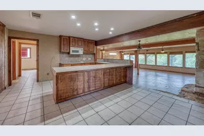 4047 River Oaks Drive, Kingsland, TX 78639 - Photo 13