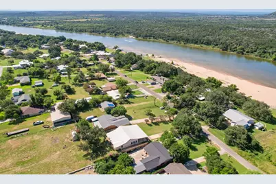 4047 River Oaks Drive, Kingsland, TX 78639 - Photo 29