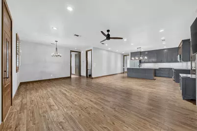 2924 Candace Circle, Horseshoe Bay, TX 78657 - Photo 13