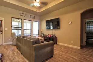 710 Panorama, Buchanan Dam, TX 78609 - Photo 5