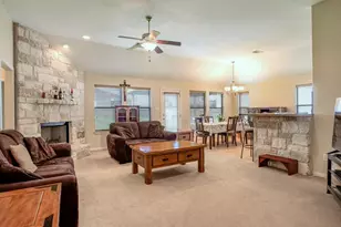 212 Cailin Ct, Burnet, TX 78611 - Photo 5