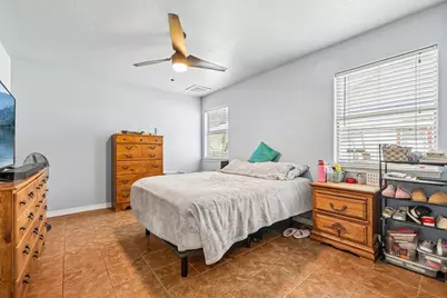611 Magnolia Ln, Cottonwood Shores, TX 78657 - Photo 17
