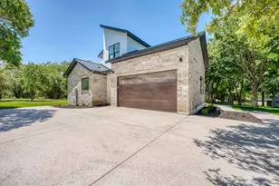 613 Apache Tear, Horseshoe Bay, TX 78657 - Photo 3