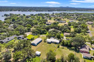 210 Robin Rd, Highland Haven, TX 78654 - Photo 35
