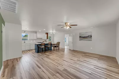 210 Robin Road, Highland Haven, TX 78654 - Photo 9