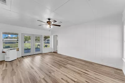 210 Robin Road, Highland Haven, TX 78654 - Photo 15