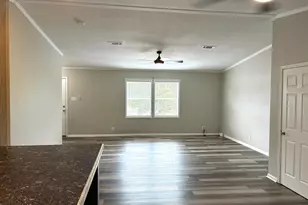 2203 25th St, Horseshoe Bay, TX 78657 - Photo 9