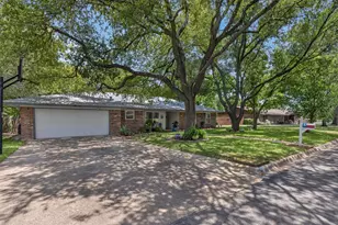 206 Corder Ln, Burnet, TX 78611 - Photo 1