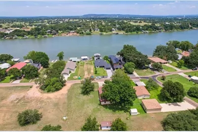 203 Mesquite Drive, Kingsland, TX 78639 - Photo 3