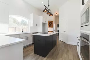404 Turquoise, Horseshoe Bay, TX 78657 - Photo 11