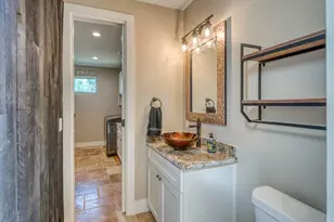 1504 Desert Sun, Horseshoe Bay, TX 78657 - Photo 19